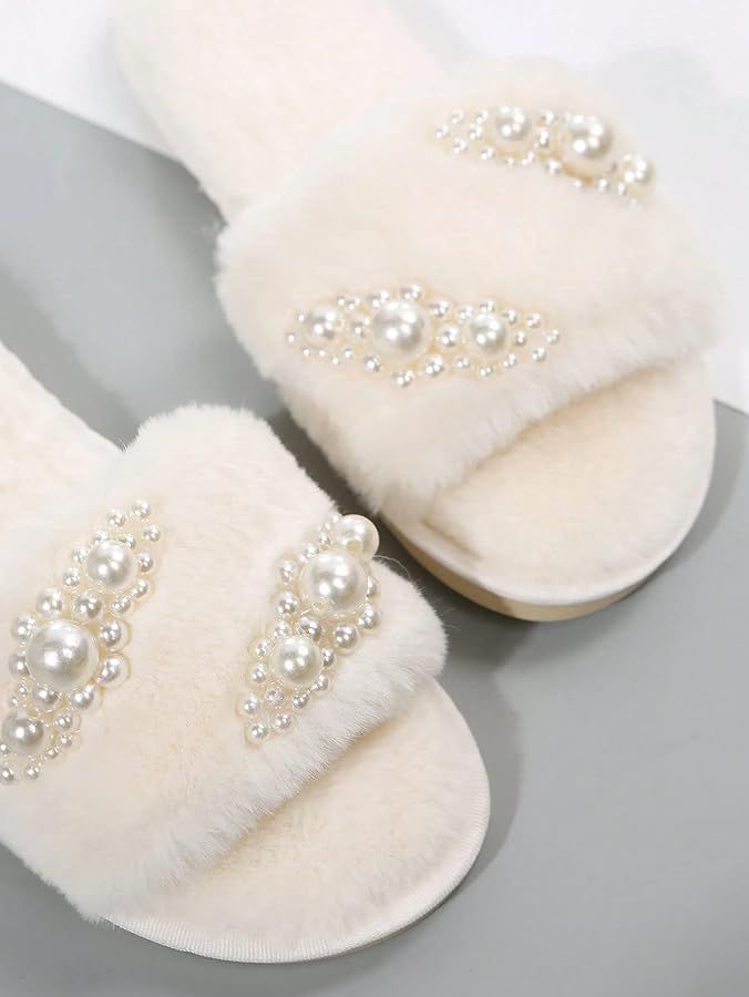 Silk Pearl Comfort Slippers – White Elegance